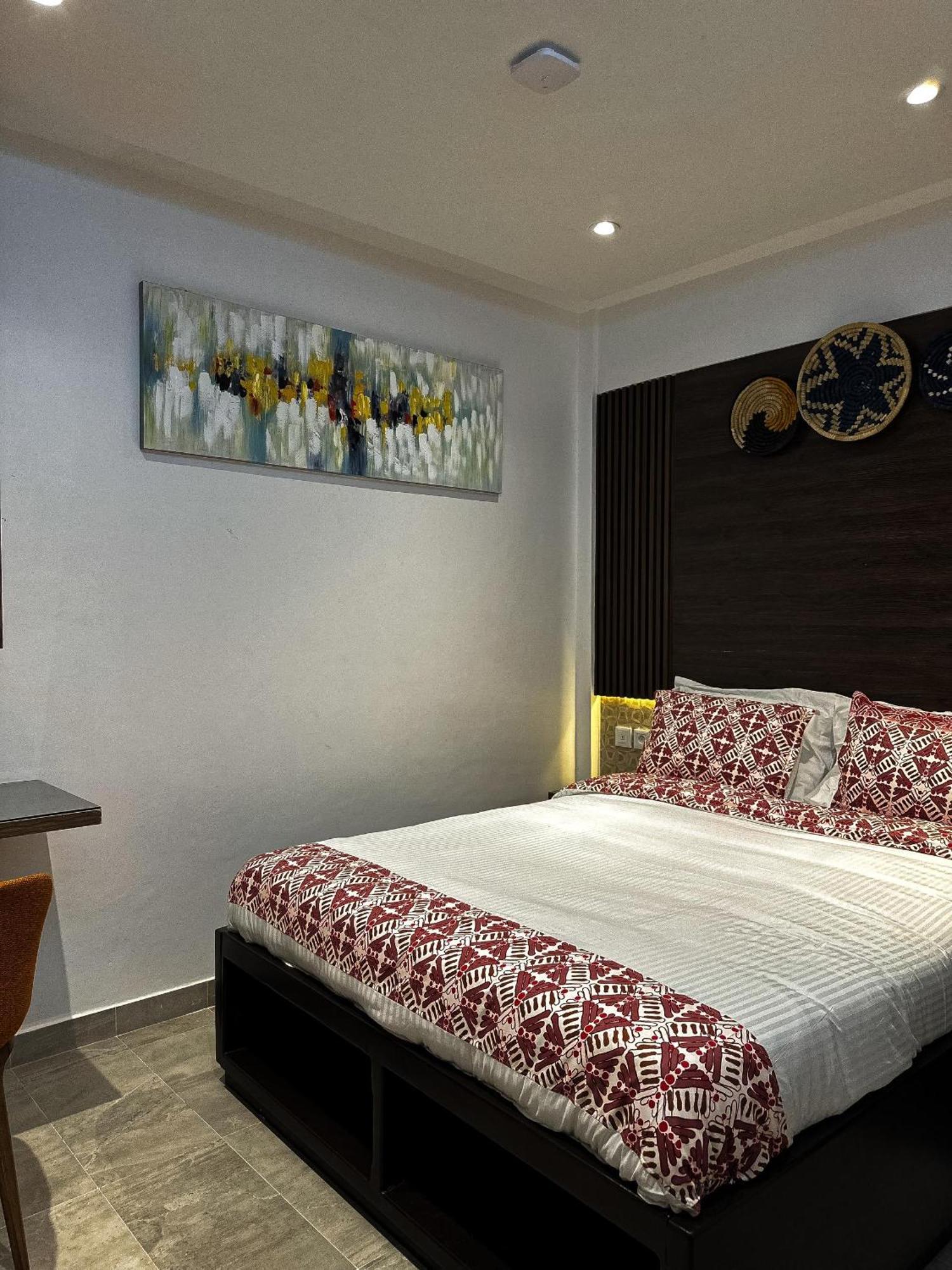 Klik Klak Appart Hotel Cotonou Eksteriør bilde