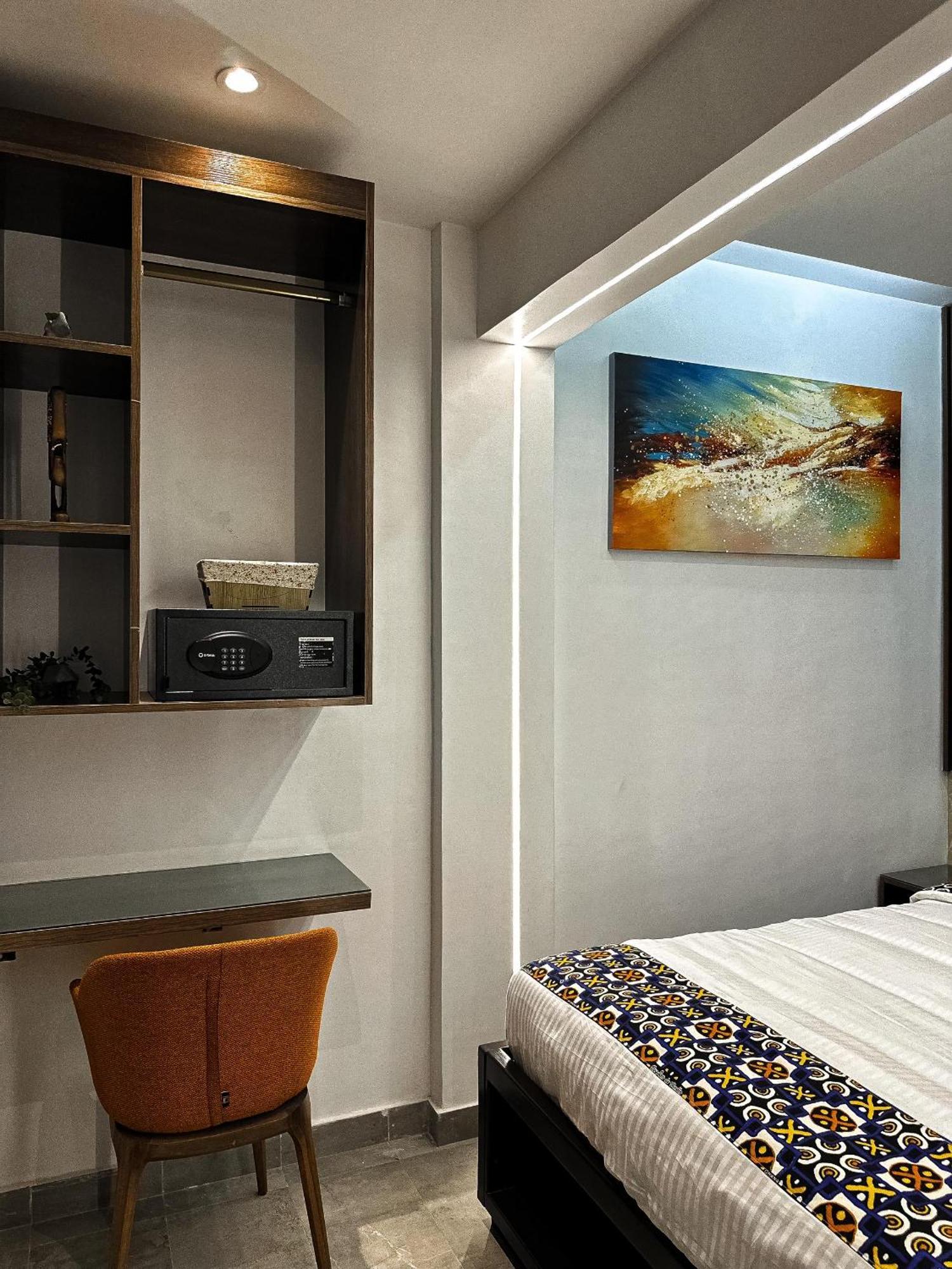 Klik Klak Appart Hotel Cotonou Eksteriør bilde
