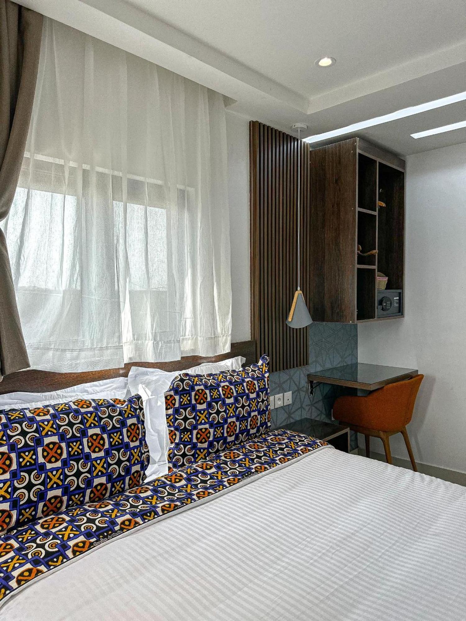 Klik Klak Appart Hotel Cotonou Eksteriør bilde