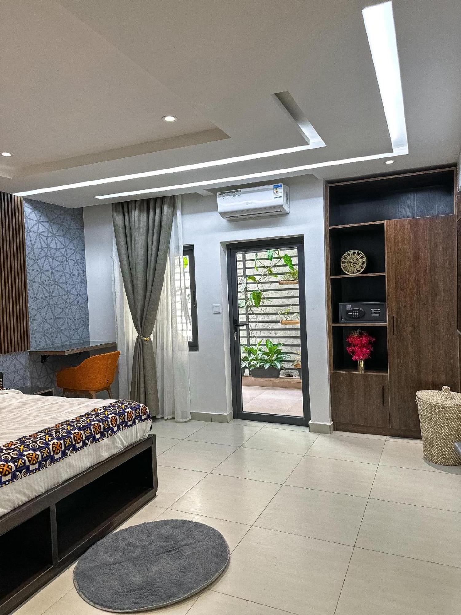 Klik Klak Appart Hotel Cotonou Eksteriør bilde