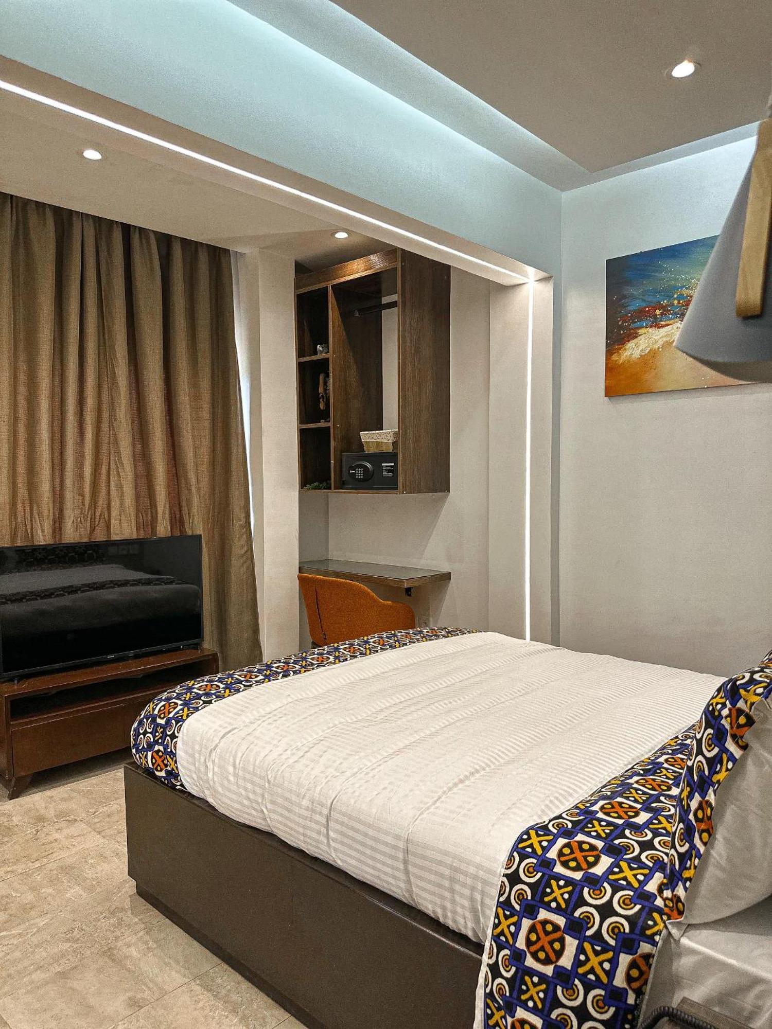 Klik Klak Appart Hotel Cotonou Eksteriør bilde