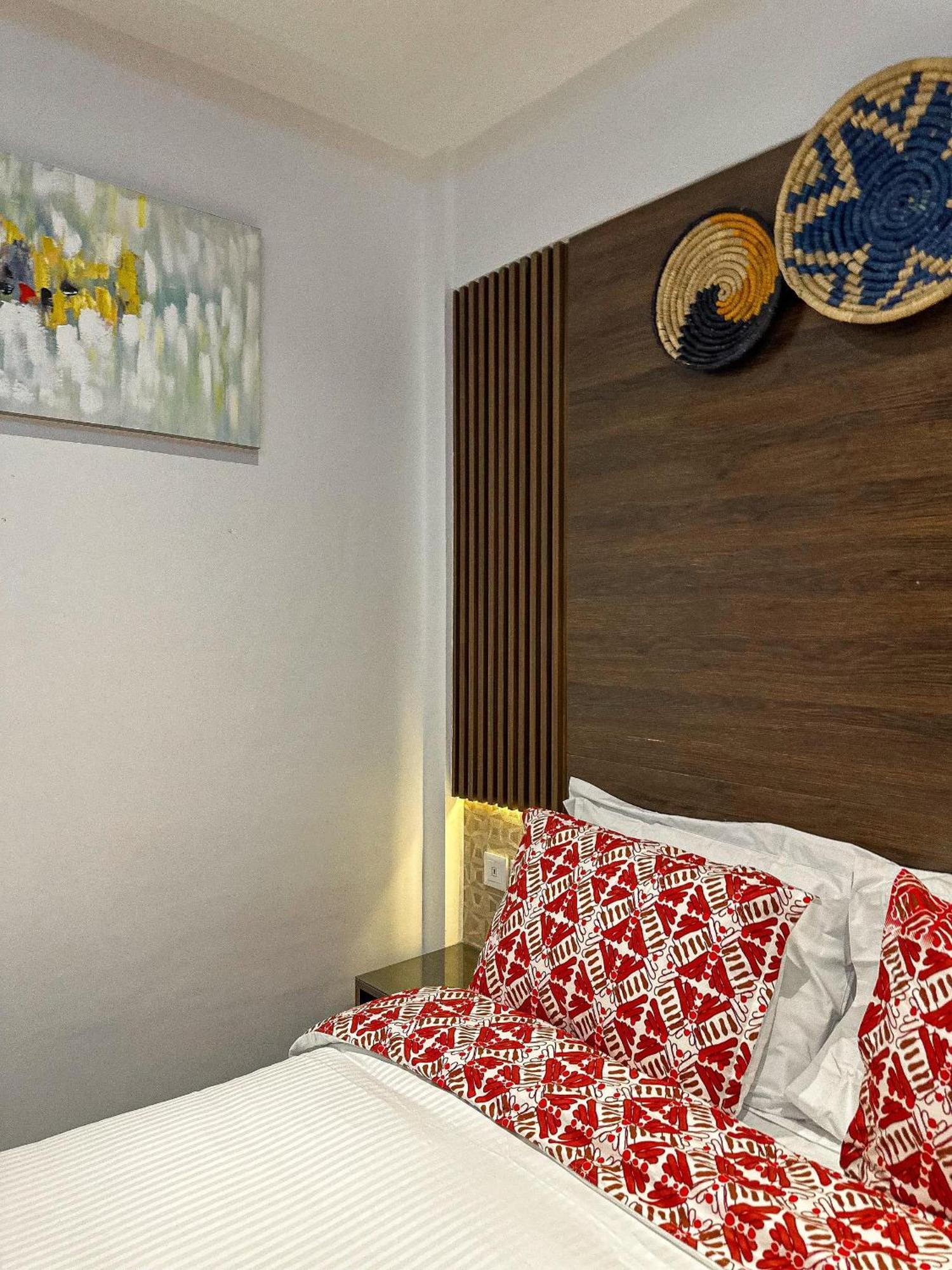 Klik Klak Appart Hotel Cotonou Eksteriør bilde