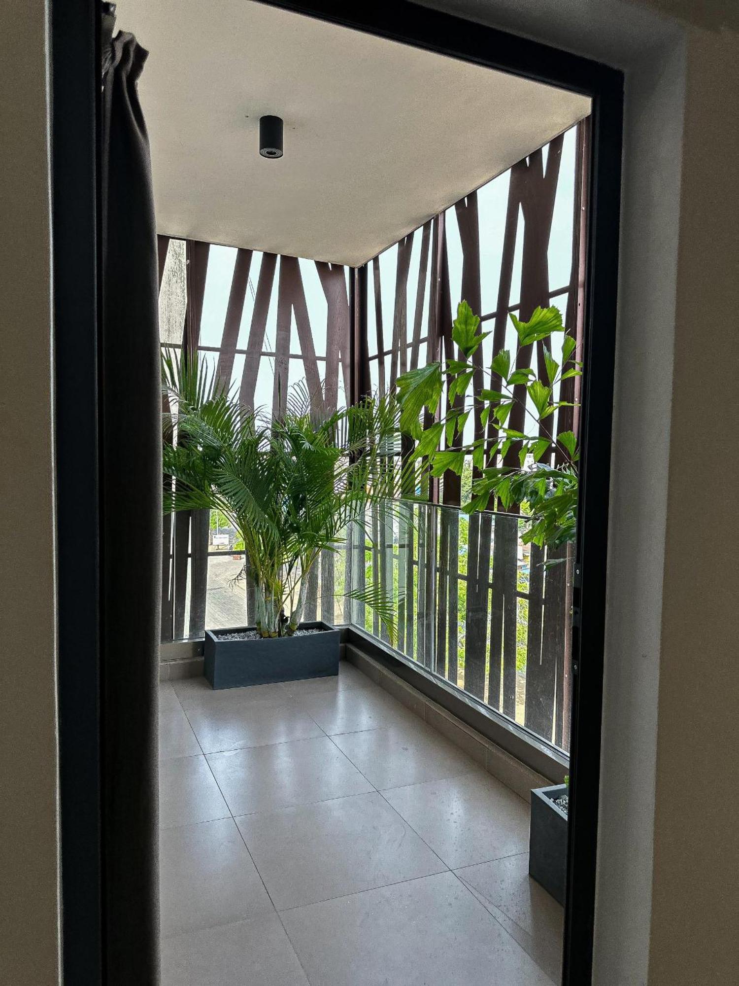 Klik Klak Appart Hotel Cotonou Eksteriør bilde