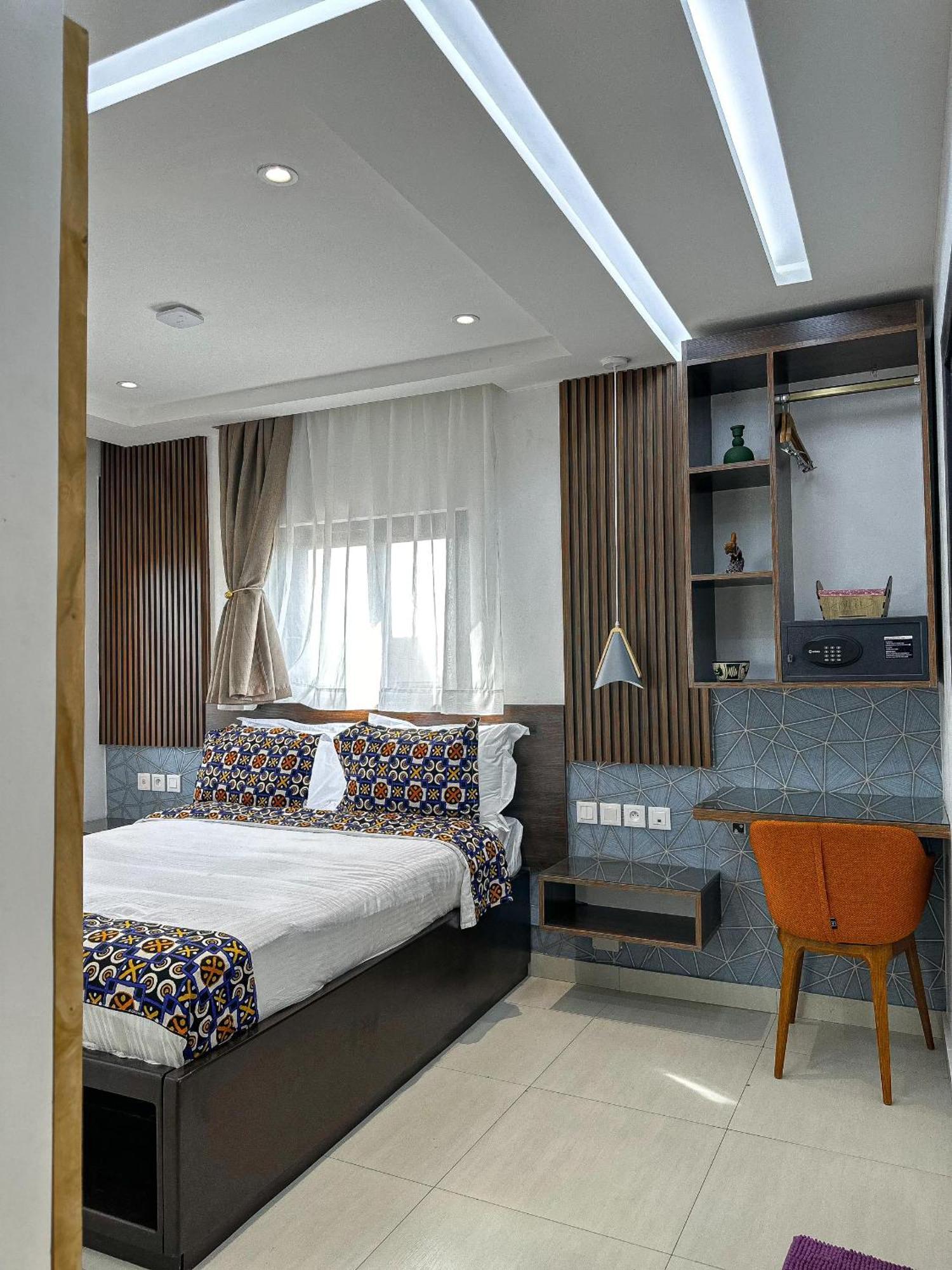 Klik Klak Appart Hotel Cotonou Eksteriør bilde