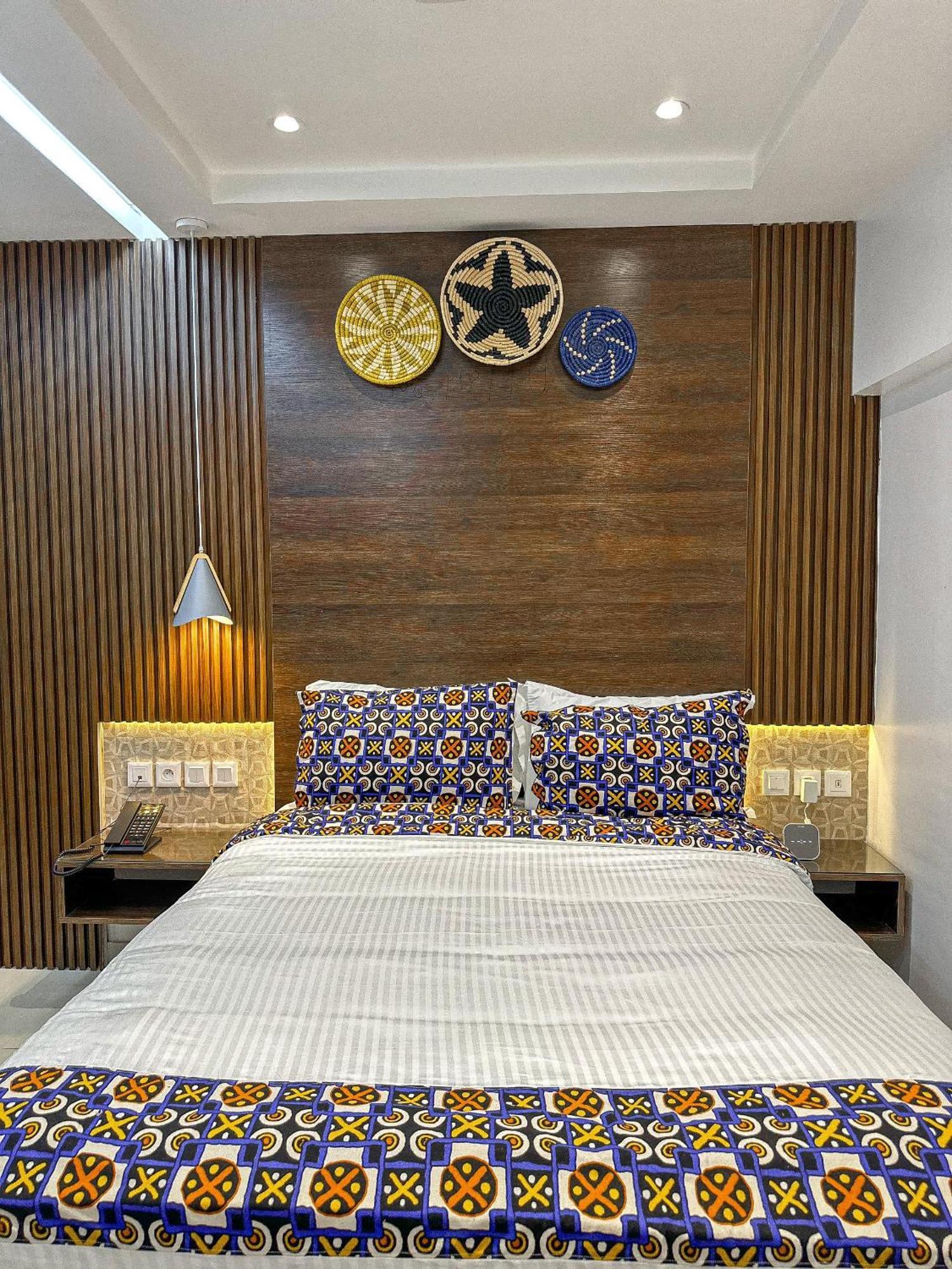 Klik Klak Appart Hotel Cotonou Eksteriør bilde